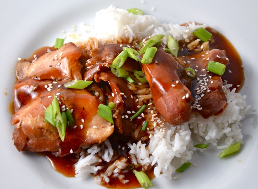 Chicken with Tamarind & Peanut Sauce