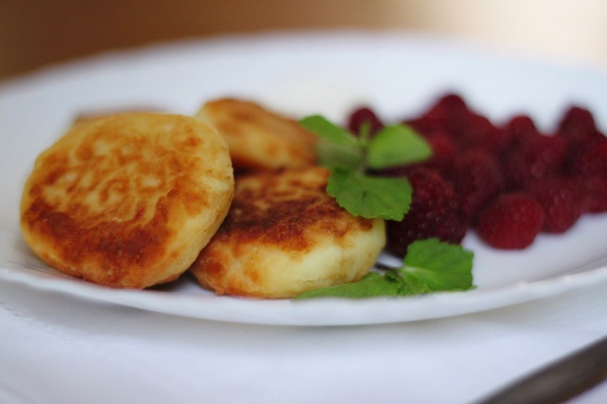 Запеченные сырники