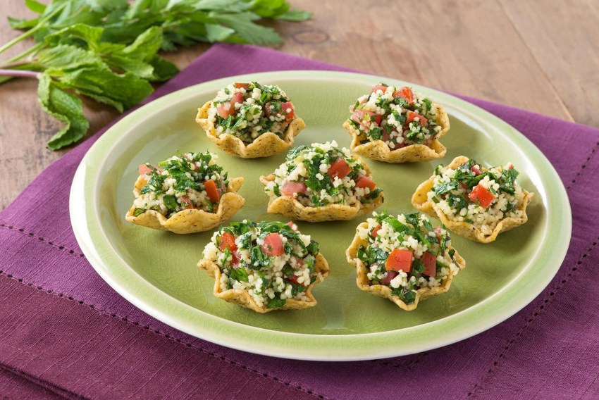 Мексиканская закуска с чипсами