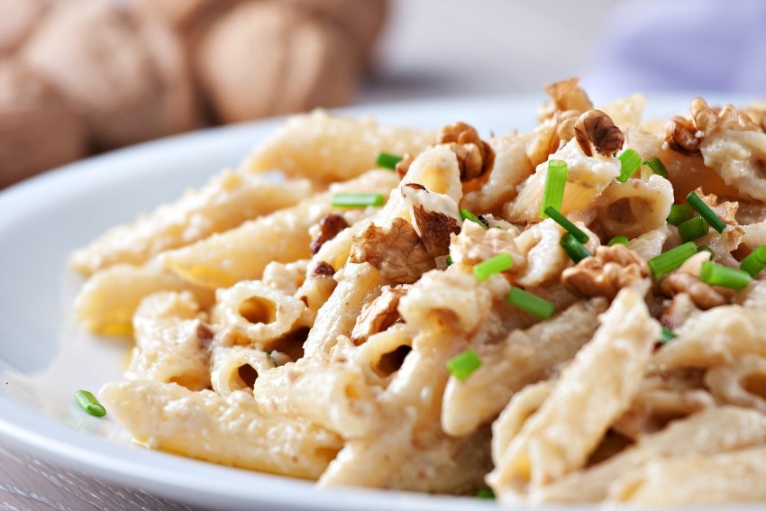 Макароны с ореховым соусом