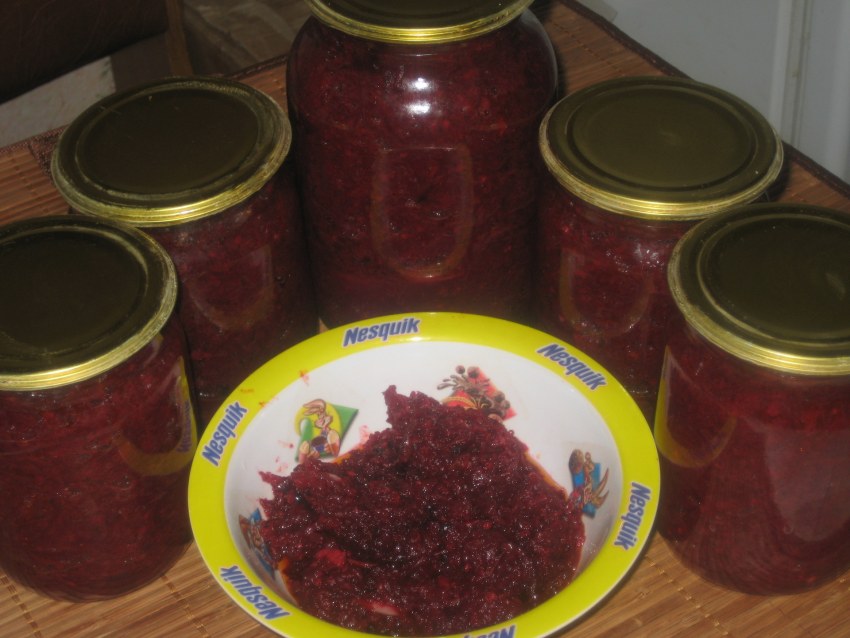 Овощная икра со свеклой