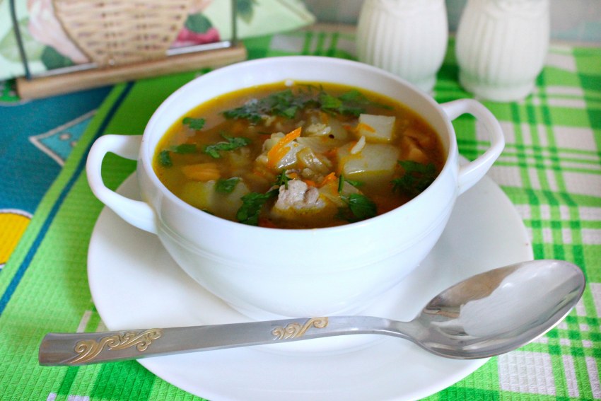 Суп с говядиной и картошкой