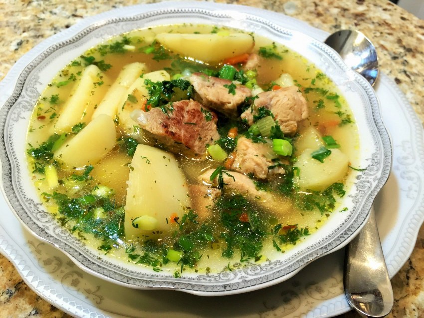 Суп с мясом и картошкой