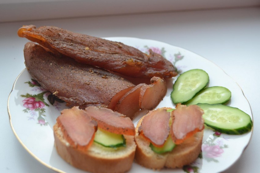 Вяленая куриная грудка покупная