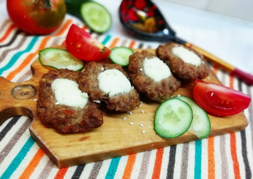 Говяжьи котлеты в духовке