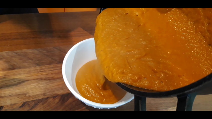 Яйца с кабачковой икрой