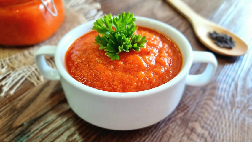 Кабачковая икра яйцо горошек