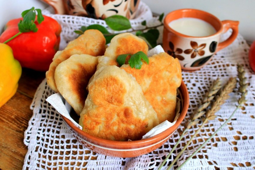Пирожки жареные