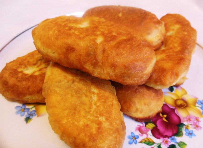 Пирожки с картошкой и грибами жареные