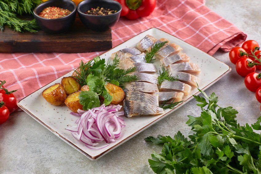 Закуска с сельдью по-голландски