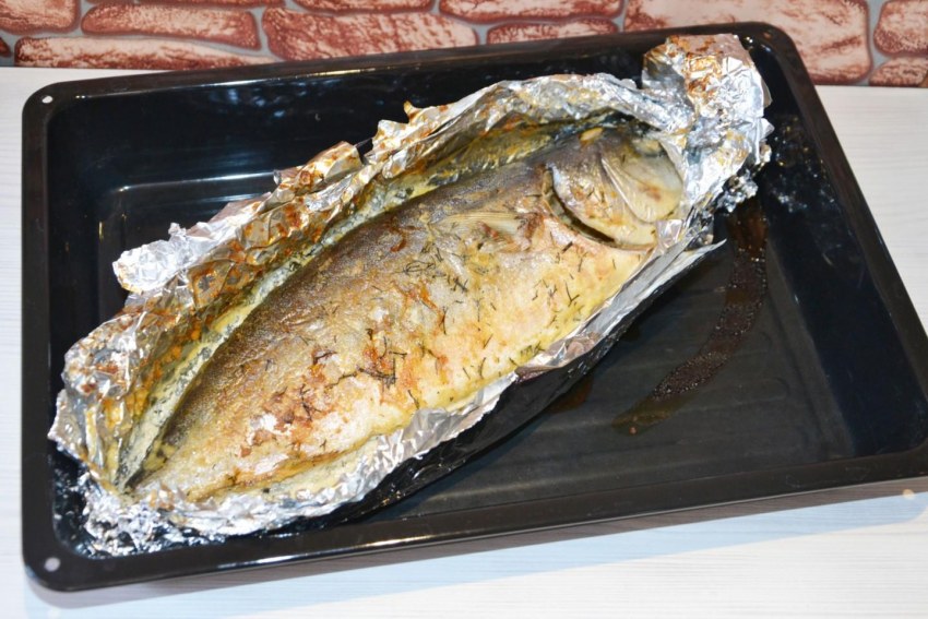 Тунец в кунжутной панировке