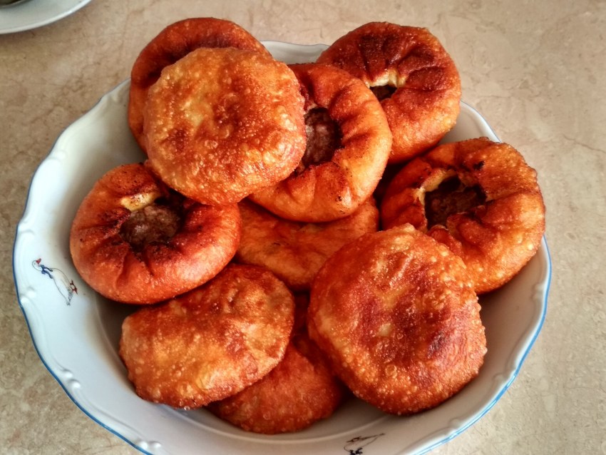 Беляши с шоколадом