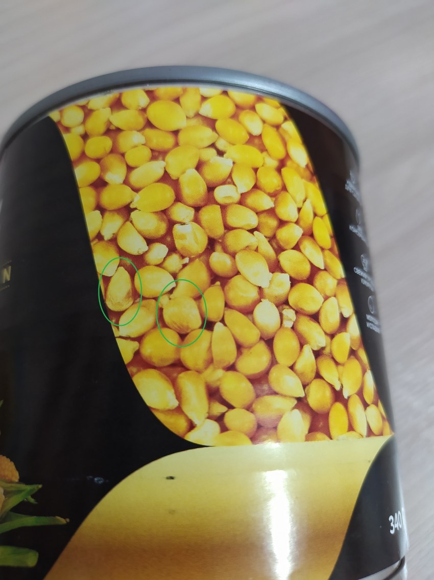 Выдергивать семена от верхней части кукурузы