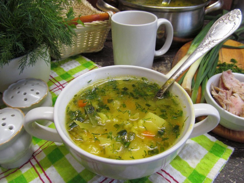 Суп с квашеной капустой