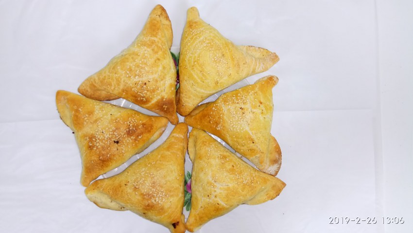 Самса хачапури чебуреки