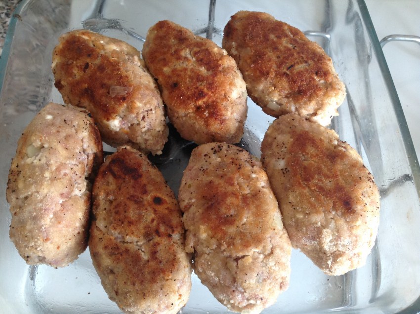 Рыбные котлеты с овощами