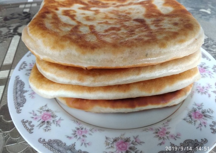 Сырная лепешка