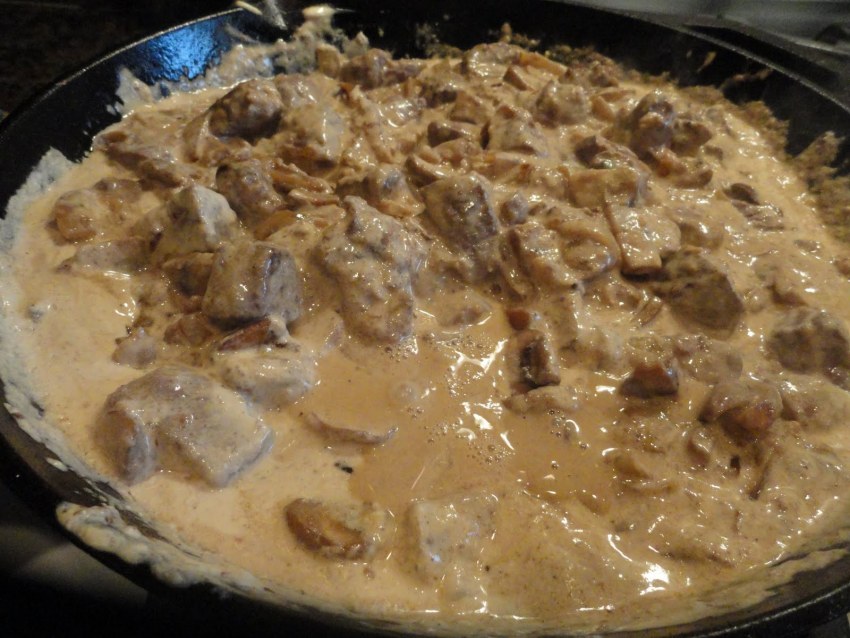 Мясо бефстроганов