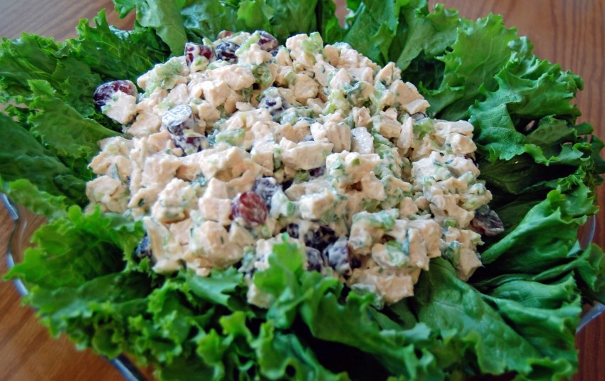 Восторг салат с курицей грибами