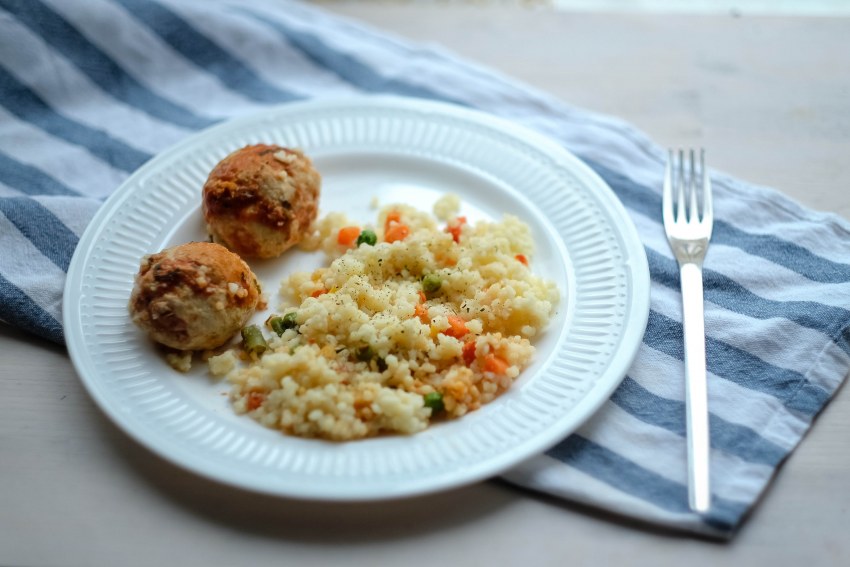 Тефтели с рисом и овощами
