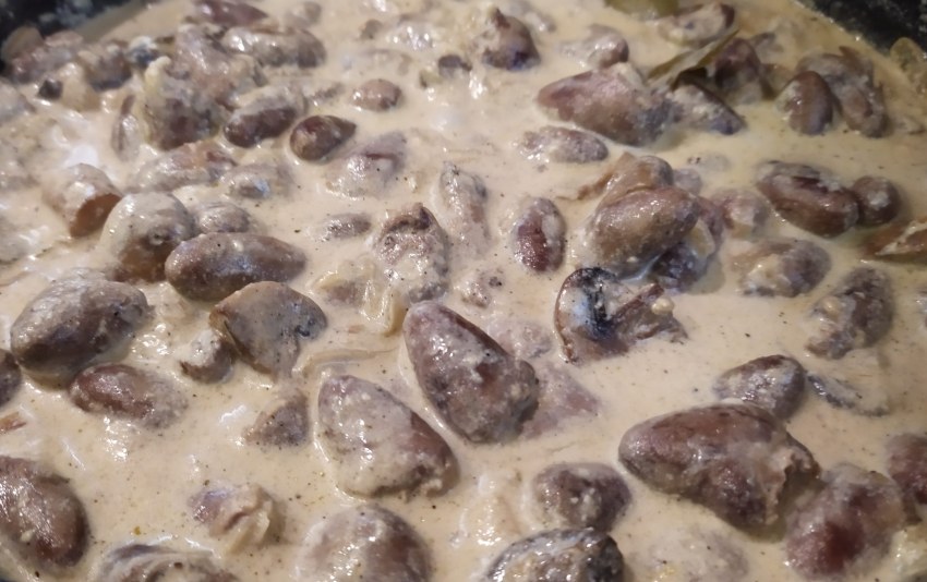 Куриная печень с сердечками