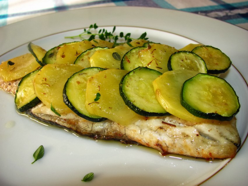 Рыба с цукини