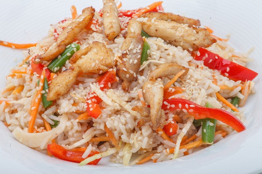Рим с курицей и овощами