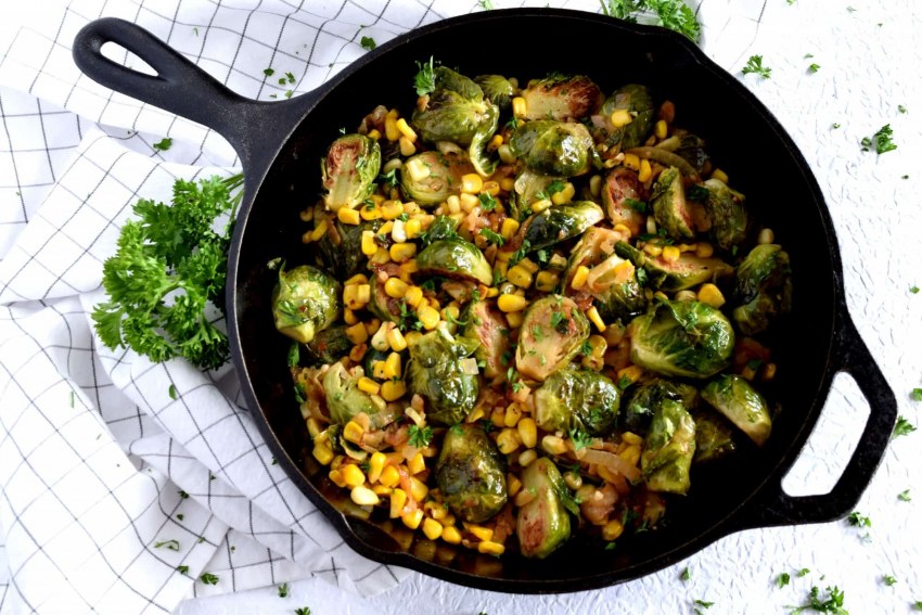 Рагу из замороженных овощей с курицей