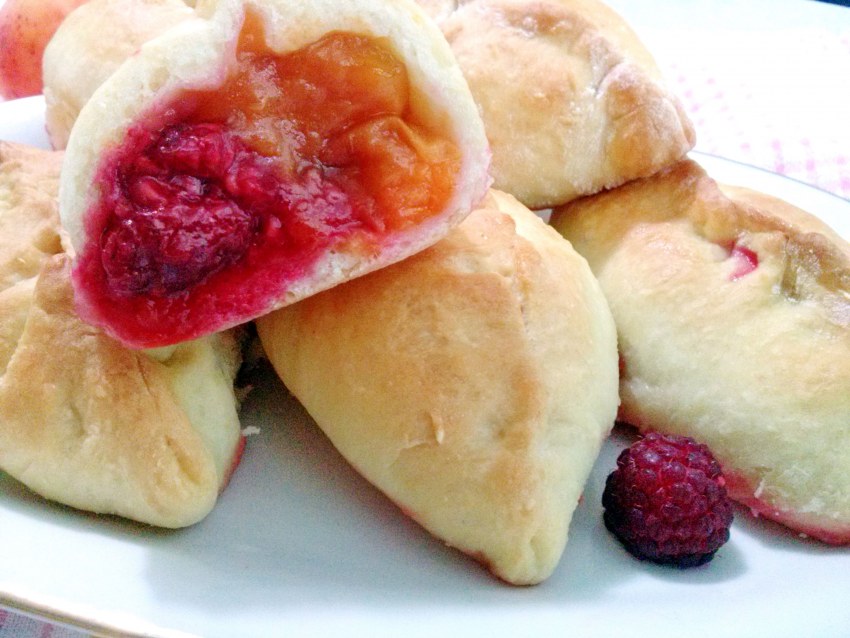 Пироги с малиной