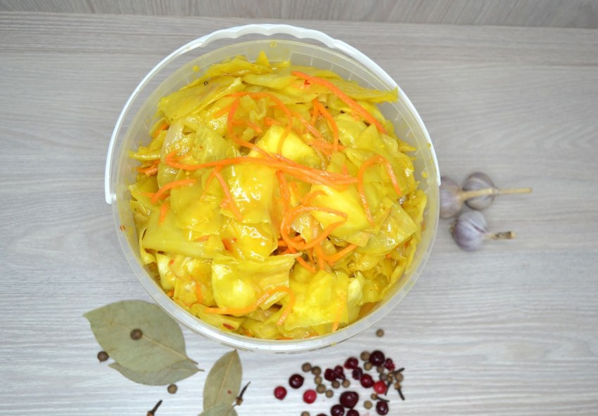 Маринованная капуста кимчи