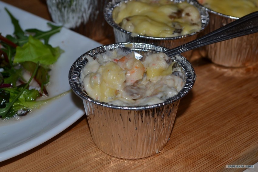 Жульен из курицы с грибами в духовке