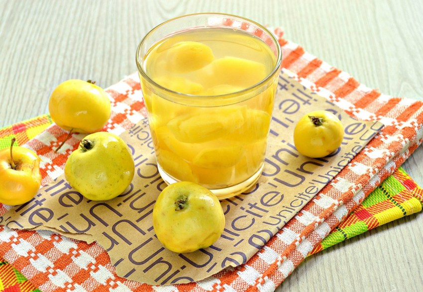 Яблочный компот