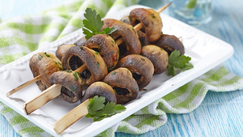 Шашлык с грибами шампиньонами