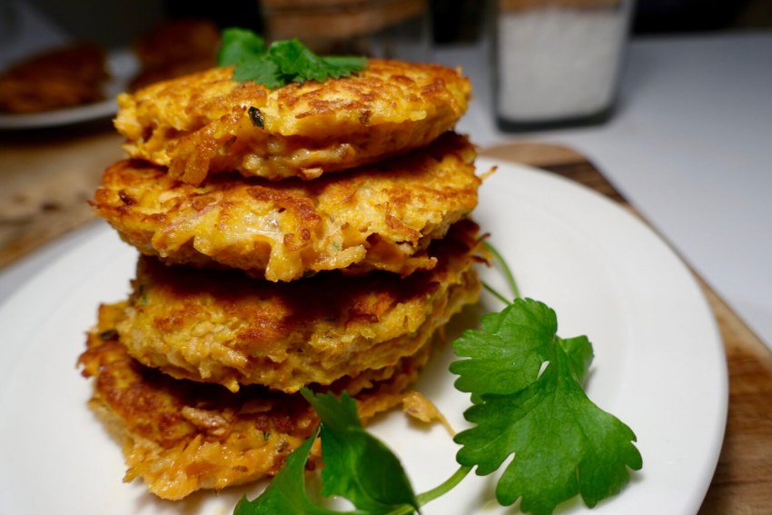Драники со шкварками