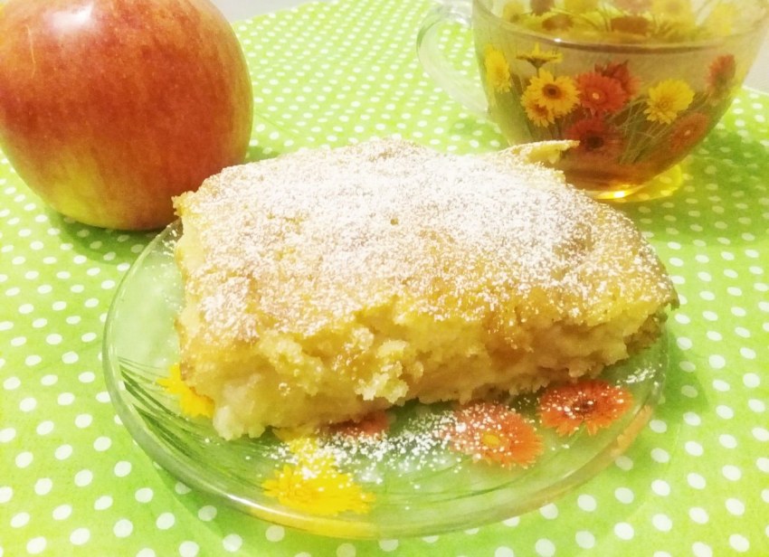Постная шарлотка