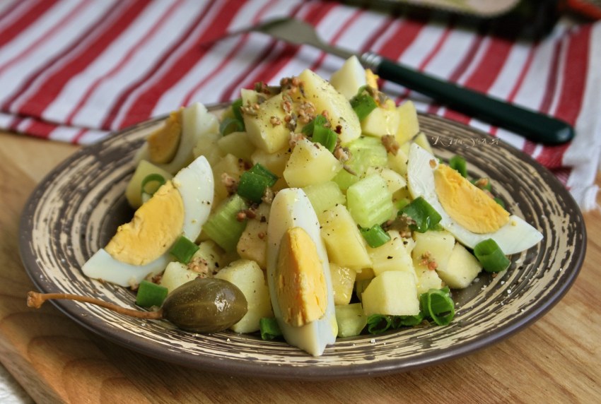 Салат с картофелем