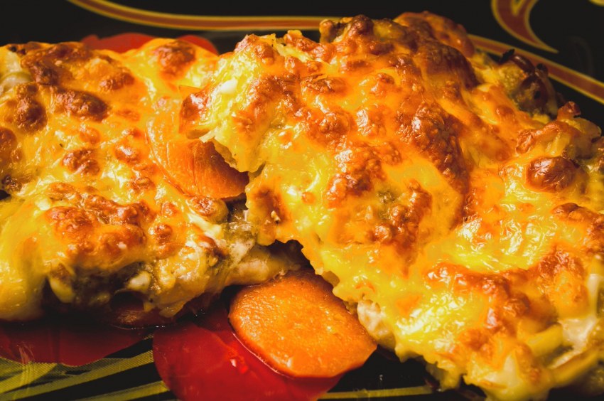 Куриная отбивная под шубой в духовке