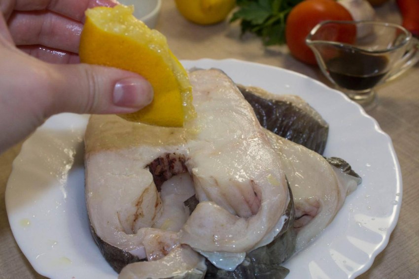 Свиные рёбрышки с картошкой тушеные