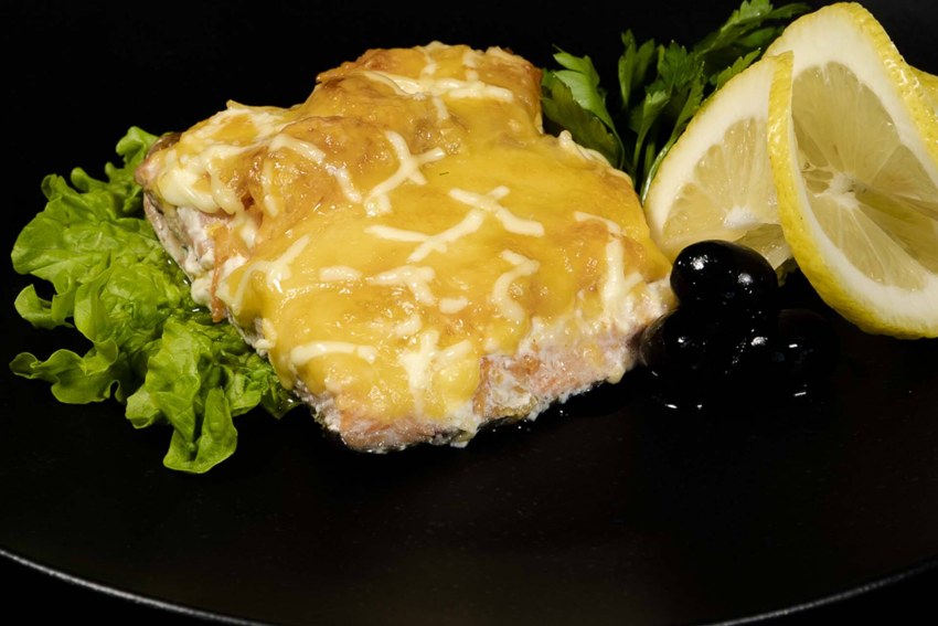 Рыба запеченная с картофелем по русски
