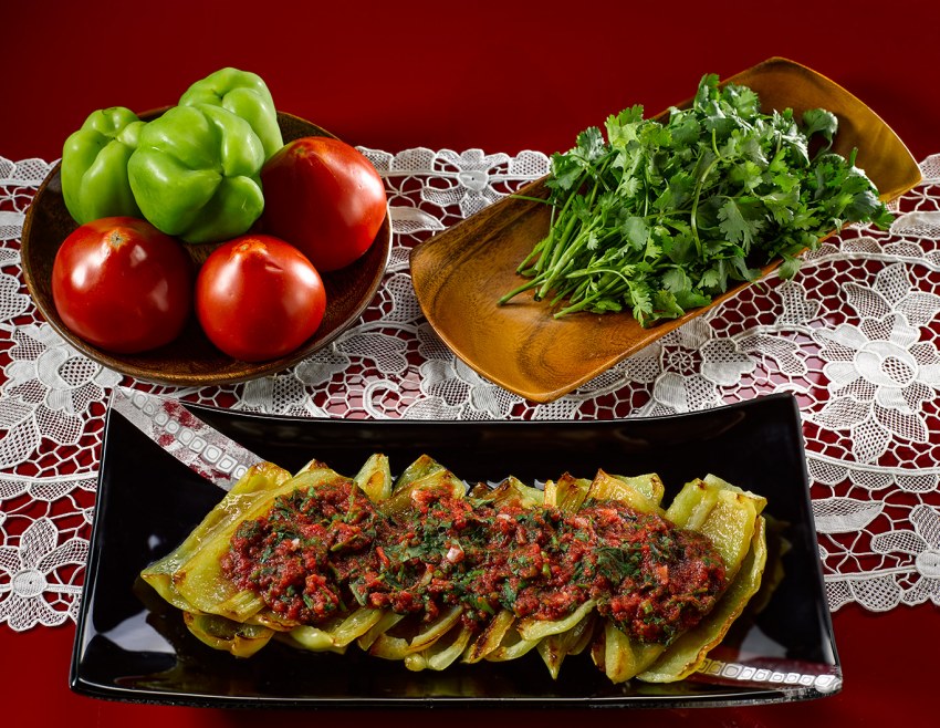 Жаровня блюдо узбекской кухни