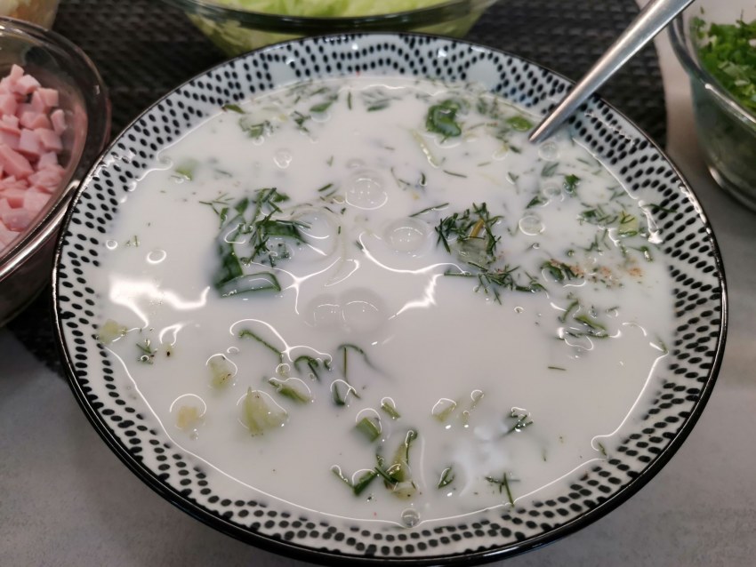 Окрошка с колбасой