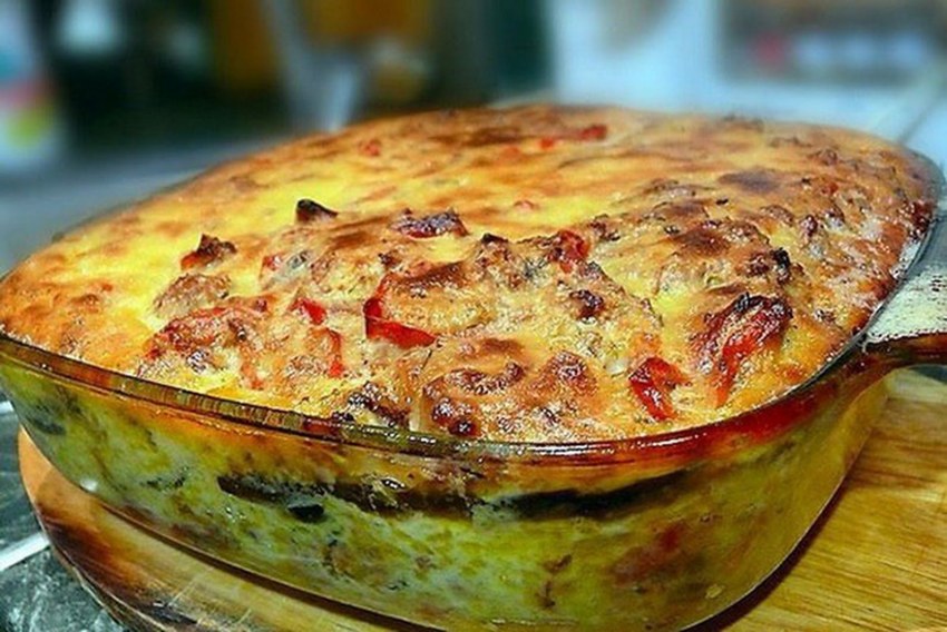 Мусака с кабачками и баклажанами и фаршем