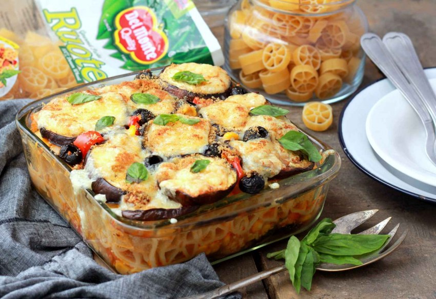 Запеканка из баклажанов с курицей