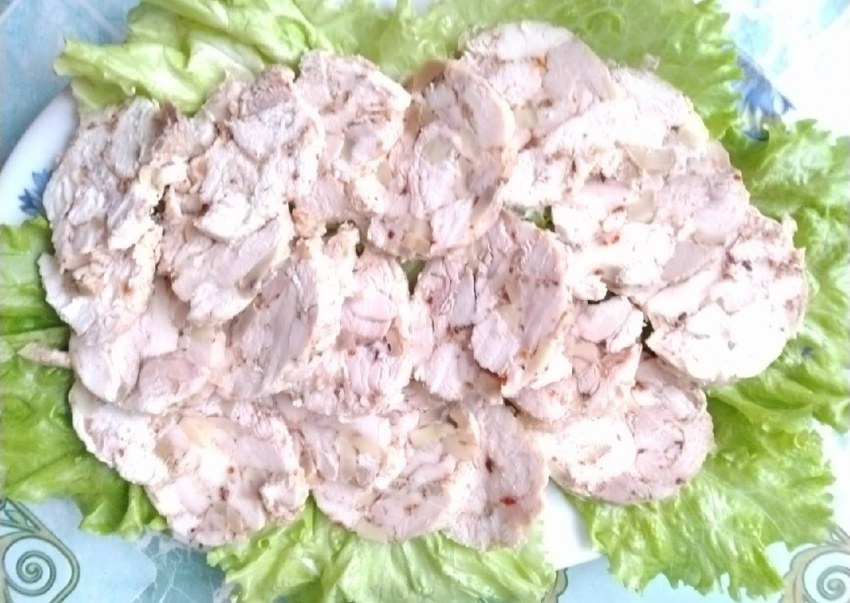 Ветчина из свиной рульки
