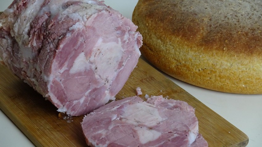 Закуска из рульки свиной