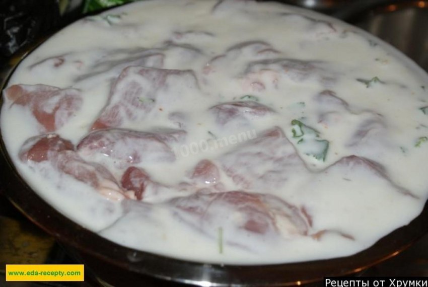 Мясо в кефирном маринаде