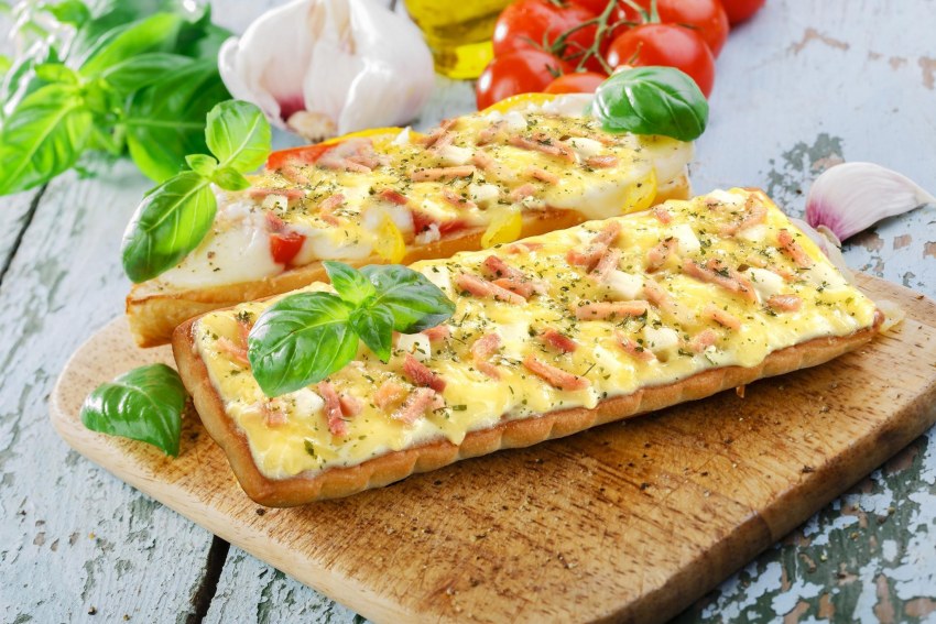 Пицца из батона