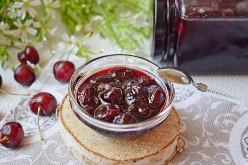 Желе из замороженной вишни