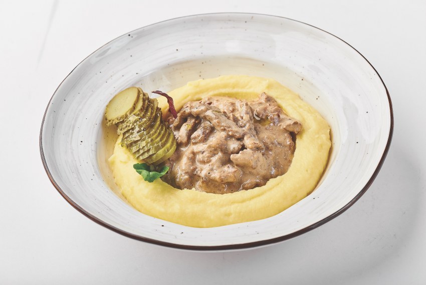 Beef Stroganoff with Mashed Potatoes
