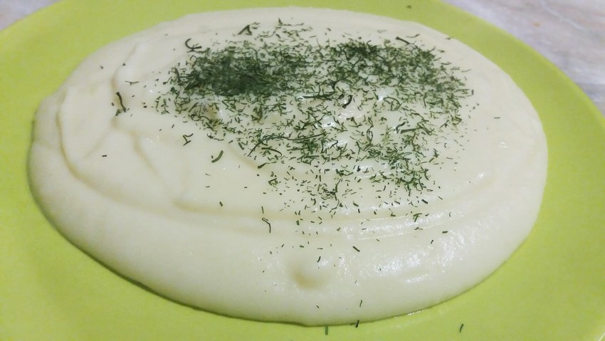 Толченка с молоком и яйцом
